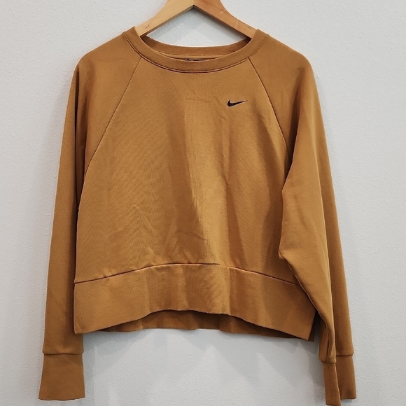 Nike Women's Relaxed Long Sleeve Crew Hoodie - Picture 1 of 8
